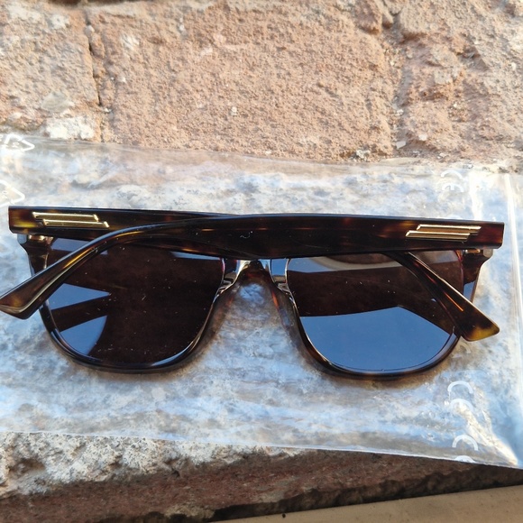 Sunglasses - Picture 2 of 3